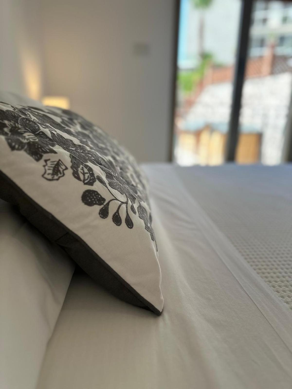 We Home Taormina Center With Parking Екстер'єр фото