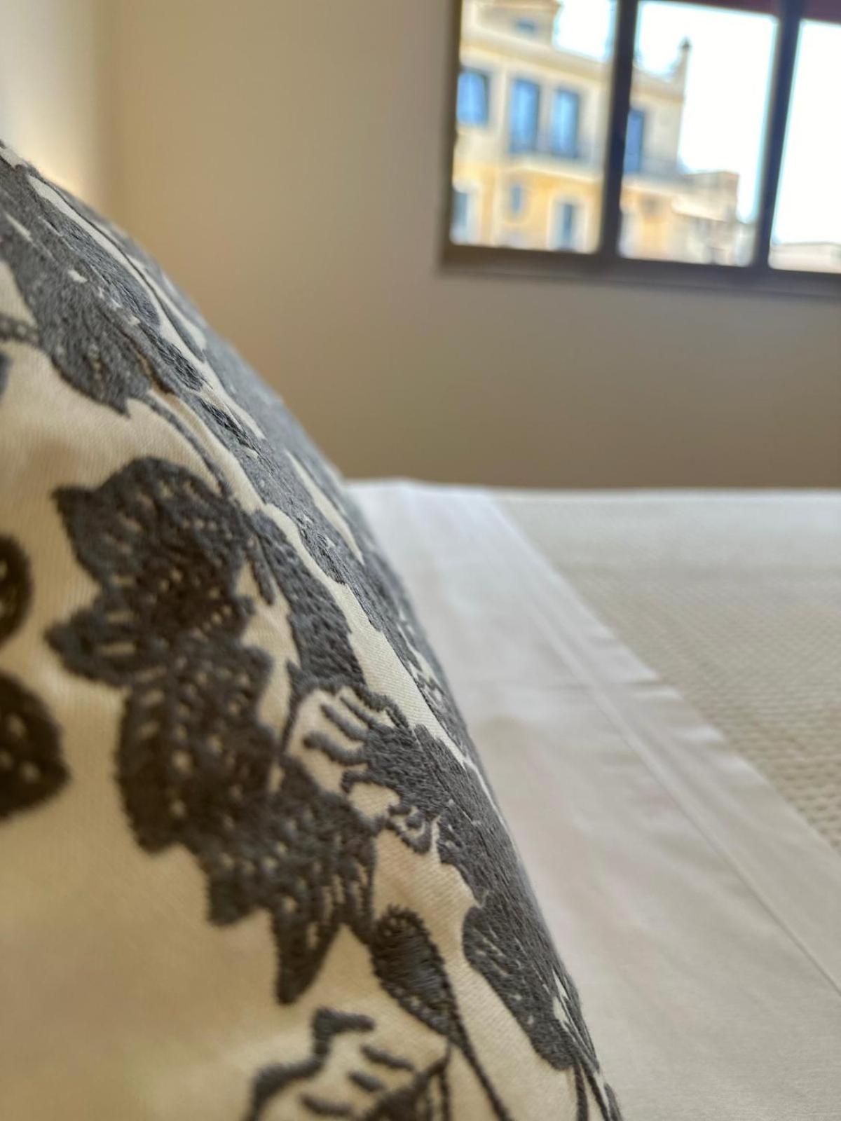 We Home Taormina Center With Parking Екстер'єр фото